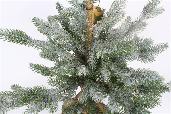 Árboles de cedro de Navidad para fiesta en casa