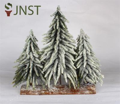 Pequeño árbol de Navidad para Navidad con base de madera