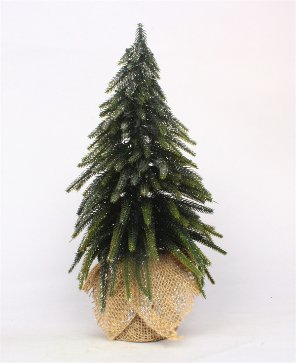 Christmas Decorations with Burlap Wooden Base Silver Finish.jpg